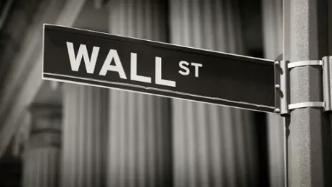 Wall street sign pic