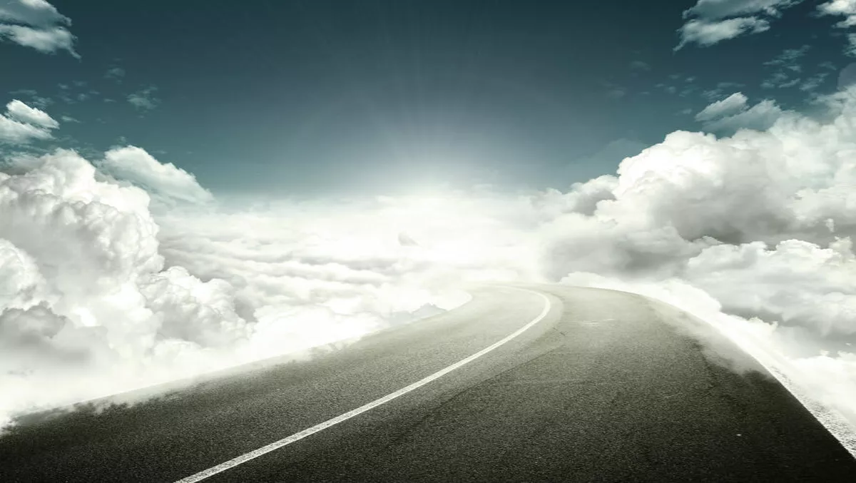 Telstra moves further into hybrid cloud space via VMtech buyout