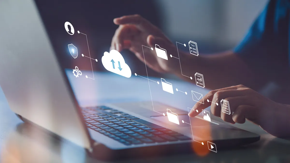 Public cloud software bolsters enterprise app revenue growth