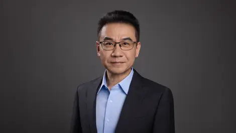 Ps   wei shen   headshot