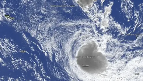 Warnings in place as Wati bears down on southern Cook Islands